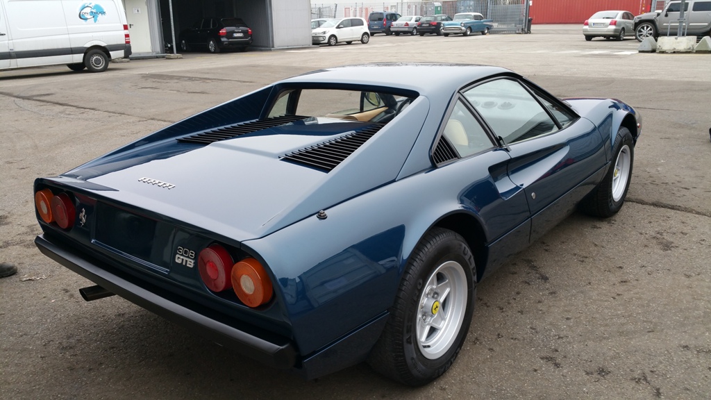 ferrari のどのモデルが買い?なんて車選びはつまらない_a0129711_12555177.jpg