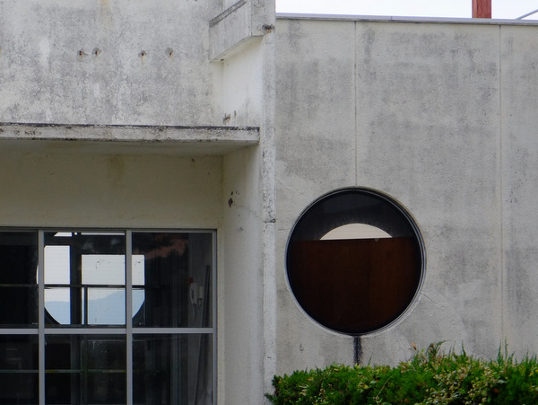 「熊本・津奈木 海の上の小学校・旧赤崎小学校」_a0000029_2043478.jpg