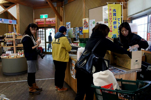 「熊本・水俣 みなまた観光物産館まつぼっくり」_a0000029_22464484.jpg