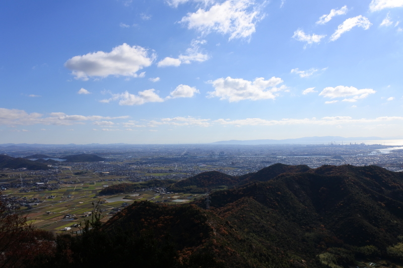 タイヤ交換と懐かしお山_e0024081_17380780.jpg