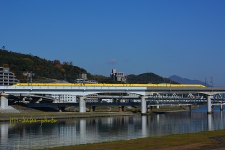 d0239891_07030571.jpg