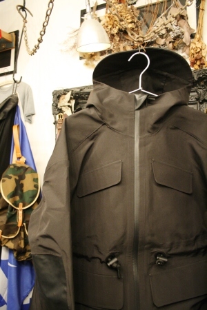 2015 OCT ヨーロッパ後記３１（入荷　レディース　メンズ　ALEXANDER WANG×H&M）_f0180307_03410365.jpg
