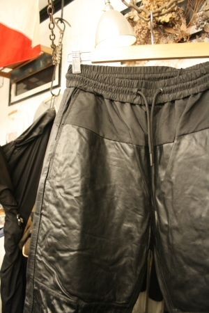 2015 OCT ヨーロッパ後記３１（入荷　レディース　メンズ　ALEXANDER WANG×H&M）_f0180307_03442787.jpg