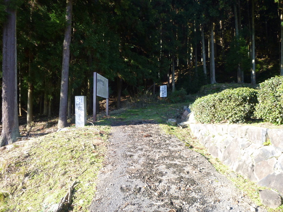 紅葉の美しい　山本山　(324.4M)    登頂 編_d0170615_1993195.jpg