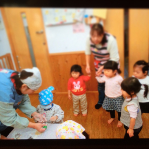 12月9日の給食 クッキー作りをしました♪_c0293682_16554672.jpg