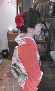 艶やかな着物スタイル_a0123703_16253808.jpg