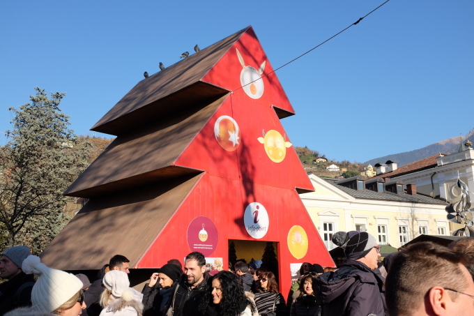 Mercatini di Natale di Merano 🎄 イタリアのクリスマス マーケット 〜メラーノ〜_b0246303_01513889.jpg