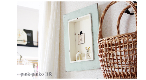 3分 DIY ☆ 賃貸でもOK!壁掛け飾り棚_d0351435_17531097.jpg