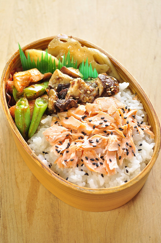 お料理教室と椎茸おかか炒め弁当_b0171098_864660.jpg