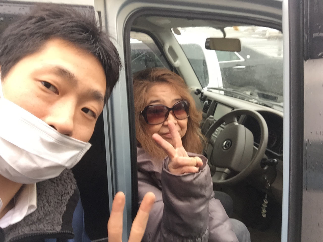 トミーアウトレット12月11日(金)☆タントカスタムA様納車☆キューブS様納車☆_b0127002_1675752.jpg