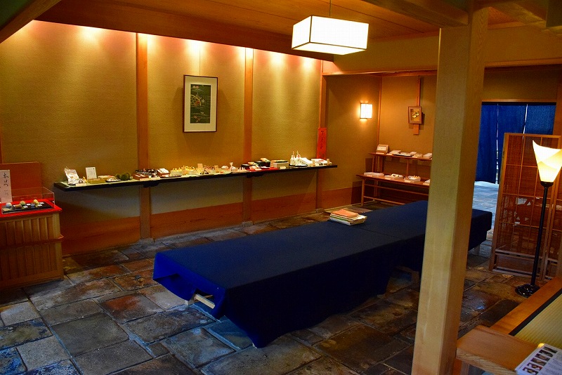 スウィーツのお店【茶寮宝泉】のご紹介20151107_e0237645_13441213.jpg