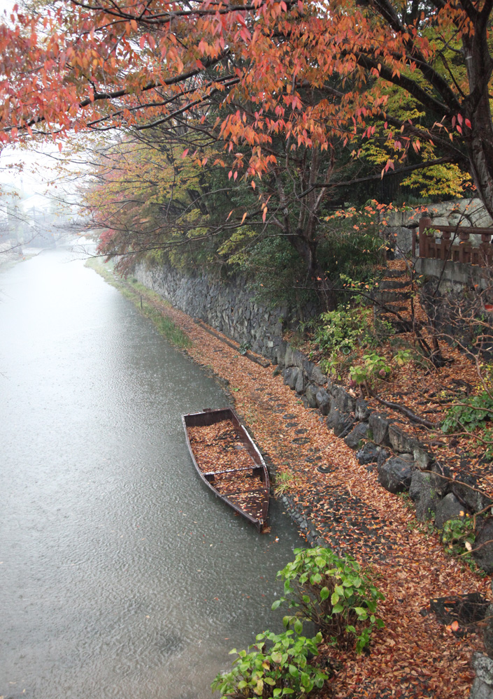 滋賀県近江八幡市 八幡堀 紅葉 魅せられて大和路
