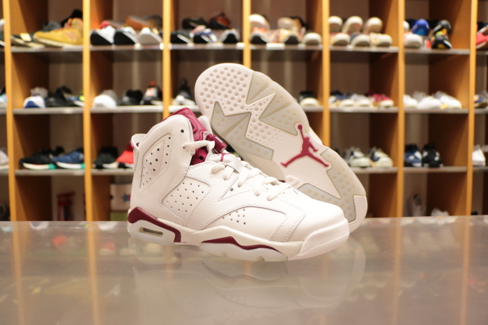 AIRJORDAN11とAIRJORDAN6 の販売方法に関しまして。_b0142780_19345132.jpg