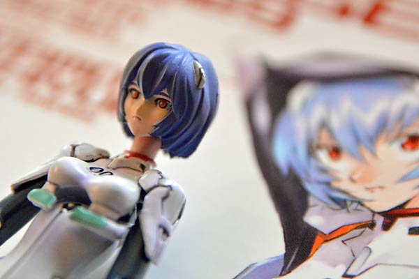 新世紀エヴァンゲリオン9巻 綾波レイスペシャルbox （限定版