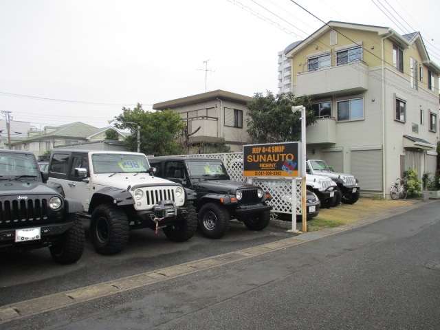 KJ チェロキー リフトアップ カスタム 中古車 _b0123820_1135359.jpg