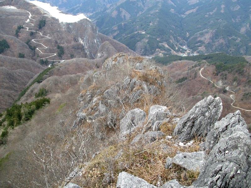 小鹿野町　二子山上級コースから空中散歩　　　　　Mount Futago in Ogano, Saitama_f0308721_18492970.jpg