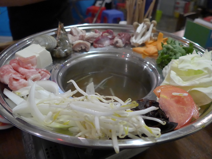 中野「BiaHoi chop ビアホイチョップ」へ行く。_f0232060_1513787.jpg
