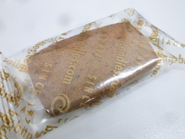 Big Island Candies(ビッグアイランド・キャンディーズ)のお土産_c0152767_1949124.jpg