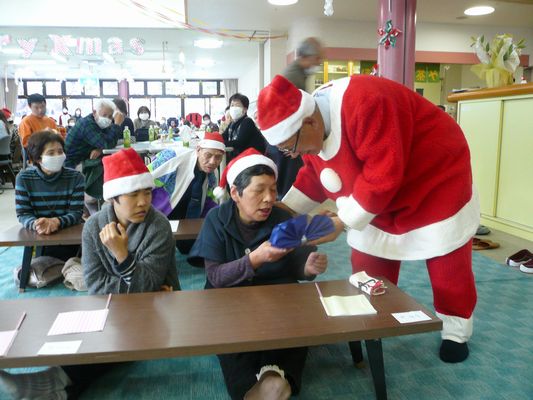 12/13 聖愛園クリスマス会_a0154110_10473074.jpg