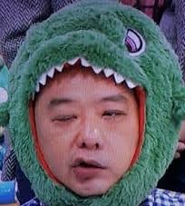 顔面麻痺 ハイネックのセーター?・・?? _e0097212_11171240.jpg