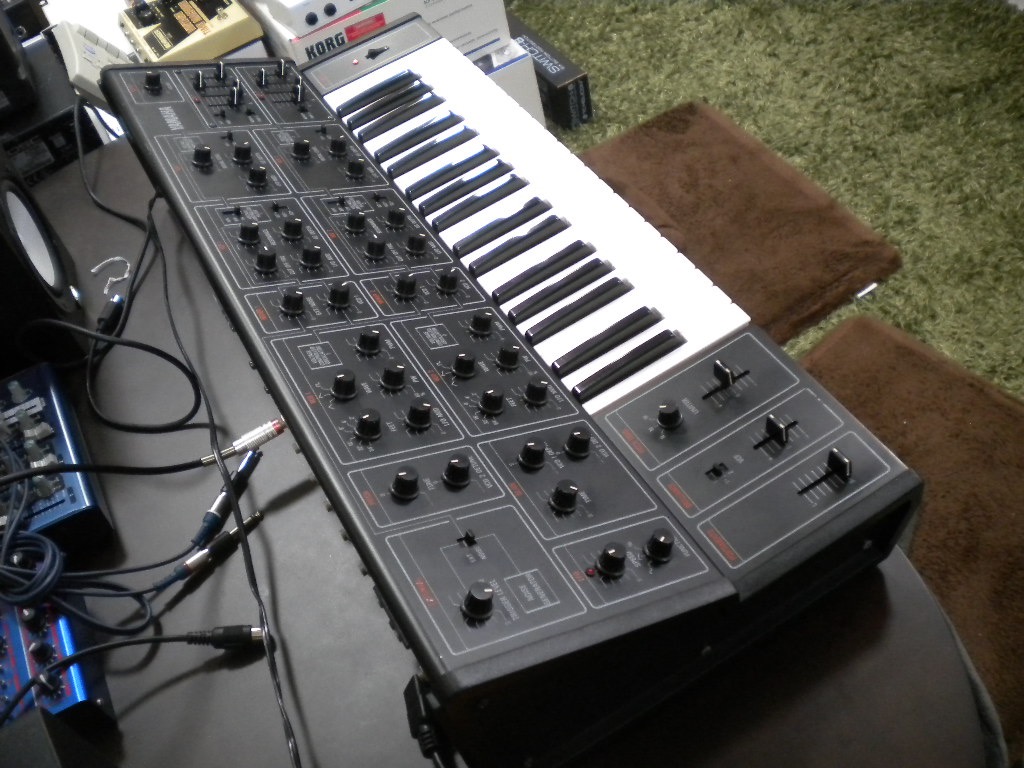 ”音出しOK” YAMAHA CS-15 アナログシンセサイザー 純正ケース付き Yahoo!オークション -「yamaha cs-15」の落札相場・落札価格