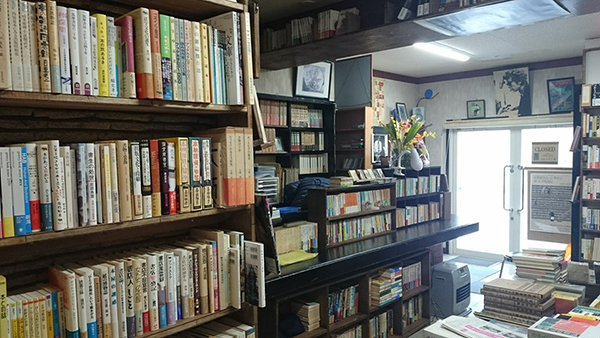 祝・古書「らせん堂」(青森市)オープン！_f0228652_189672.jpg