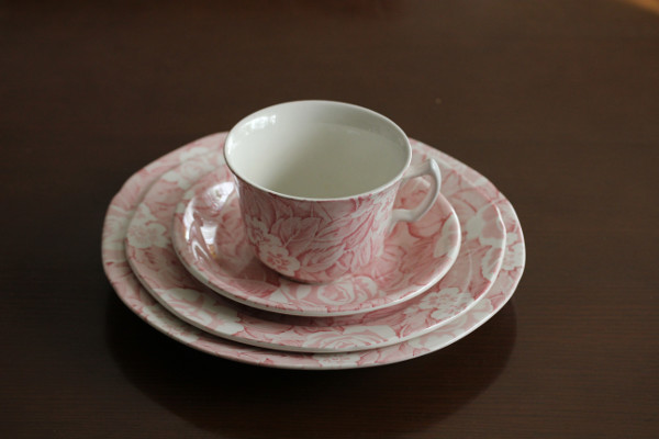 【極美品】バーレイ ビクトリアンチンツ　プレート　皿　ピンク　21cm食器