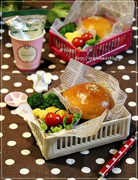 手作りバンズでてりたまバーガー弁当♪_f0348032_18113235.jpg
