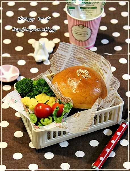 手作りバンズでてりたまバーガー弁当♪_f0348032_18114136.jpg