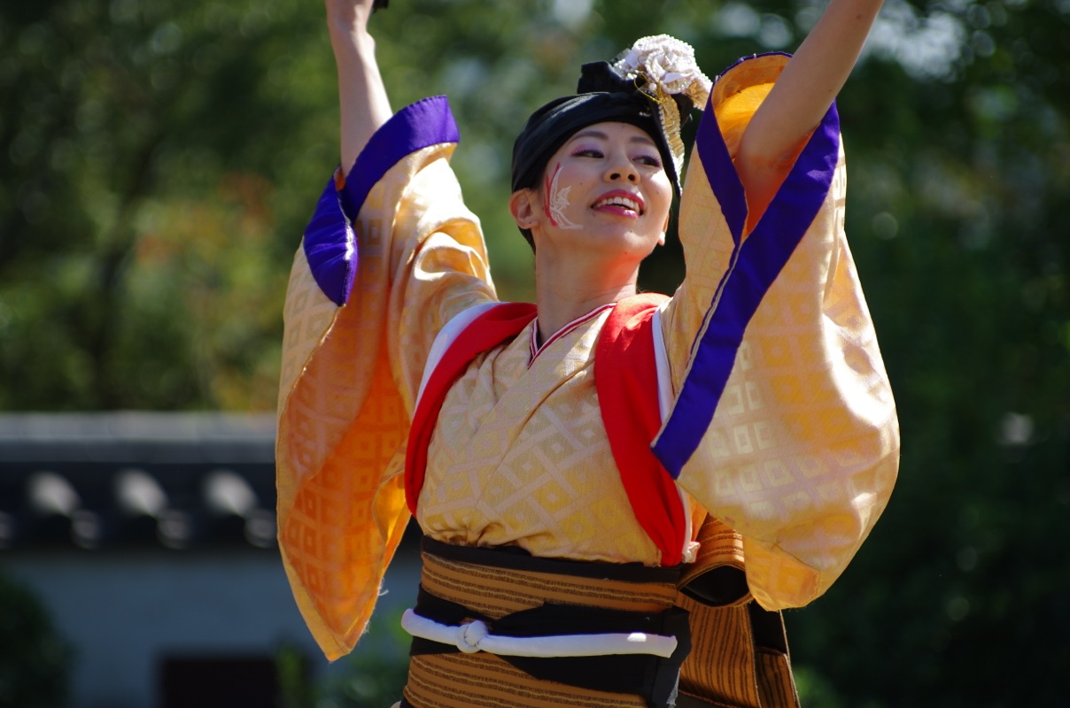 秋のおかやま桃太郎まつり２０１５その３（俄嘉屋）_a0009554_2341360.jpg