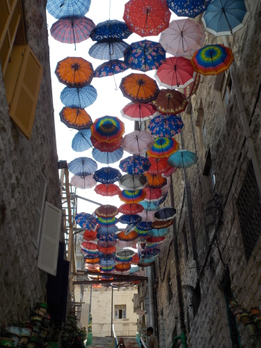 c0351060_02450382.jpg
