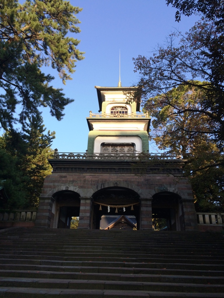 尾山神社に行ってみた_a0188897_20395960.jpg