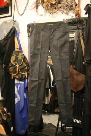 2015 OCT ヨーロッパ後記３４(入荷　マルジェラ、Acne、クリストフルメール　パンツ　メンズ)_f0180307_02553266.jpg