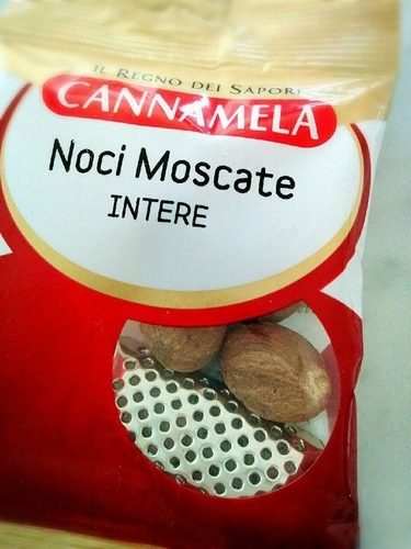 イタリアのホールナツメグで La Bella Tavola 観音山料理サロン イタリアのホールナツメグで La Bella Tavola 観音山料理サロン