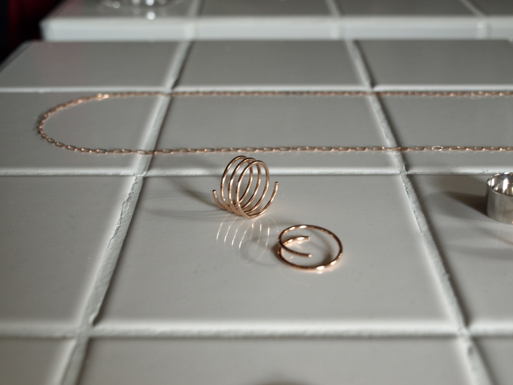 DAN TOMIMATSU UNBOUNDコレクション COIL RING_e0122680_1429302.jpg