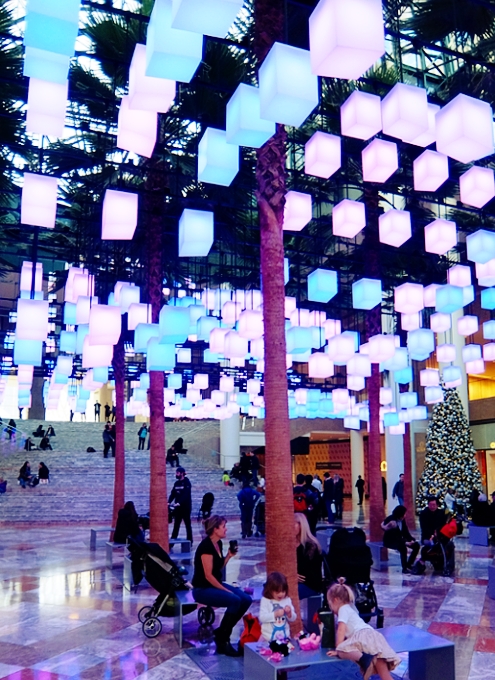 Brookfield Placeのライト・ショー、Luminaries_b0007805_961436.jpg