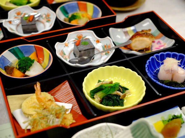 「島根・出雲 美活プロジェクト ひがしやの薬膳ランチ」_a0000029_10305173.jpg