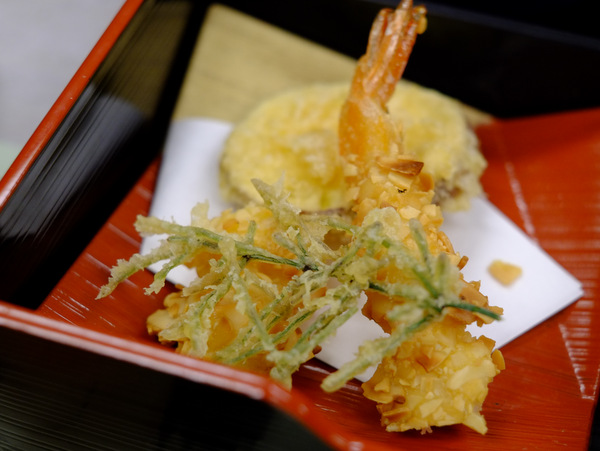 「島根・出雲 美活プロジェクト ひがしやの薬膳ランチ」_a0000029_1435167.jpg