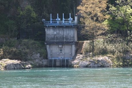 関市は世界農業遺産の鮎を育んだ水が毎日飲めるまちなんですよ。_a0026530_14332230.jpg