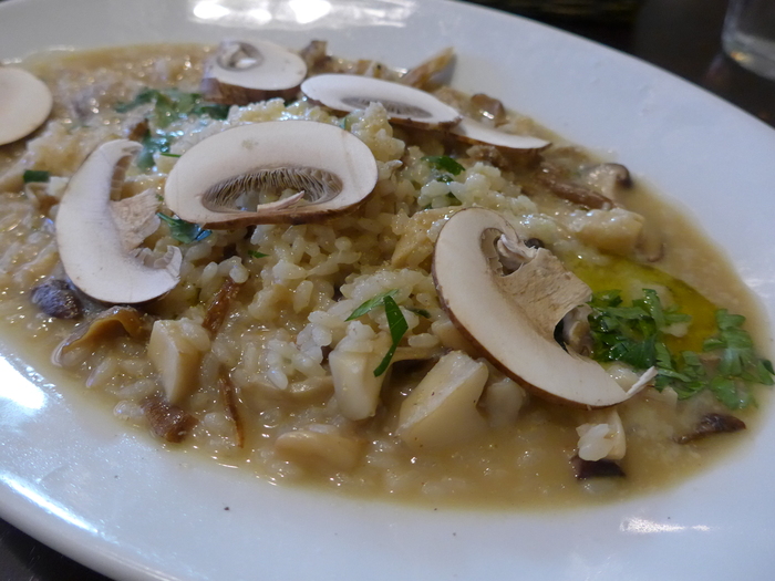 西荻窪「イタリア料理ゴローゾテツ」へ行く。_f0232060_13431156.jpg