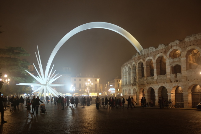 Verona &#127876;世界遺産 ヴェローナのクリスマス イルミネーション&#127876;_b0246303_01213909.jpg