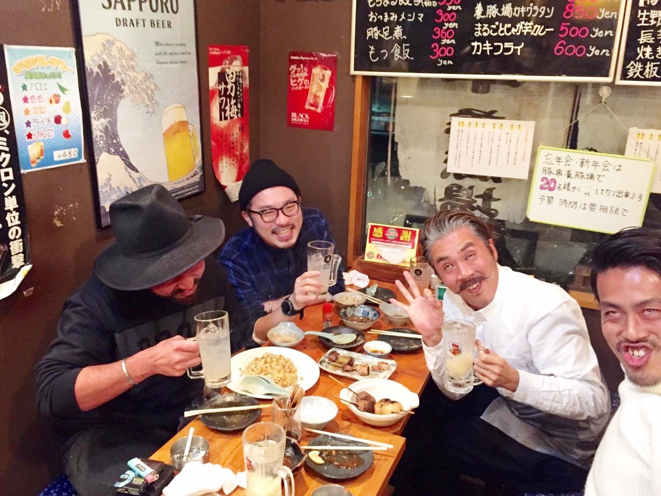 お知らせと忘年会とYシャツの私_f0180307_17344079.jpg