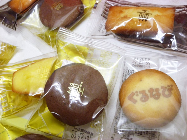 【アンリ・シャルパンティエ】焼き菓子いろいろ_c0152767_2157378.jpg