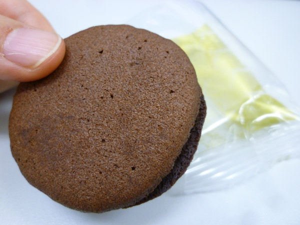 【アンリ・シャルパンティエ】焼き菓子いろいろ_c0152767_22594.jpg