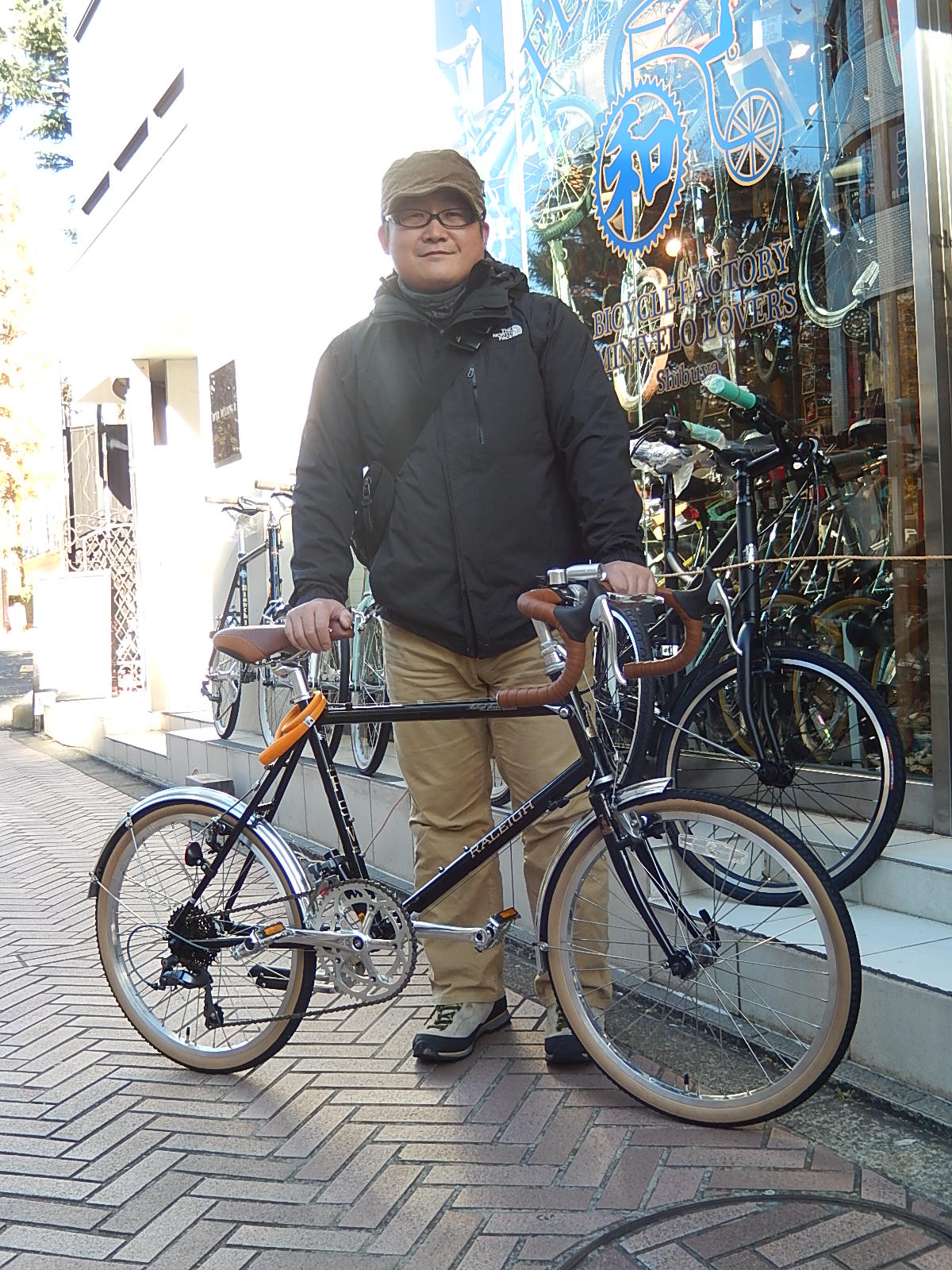 12月19日 渋谷 原宿 の自転車屋 FLAME bike前です_e0188759_16515261.jpg