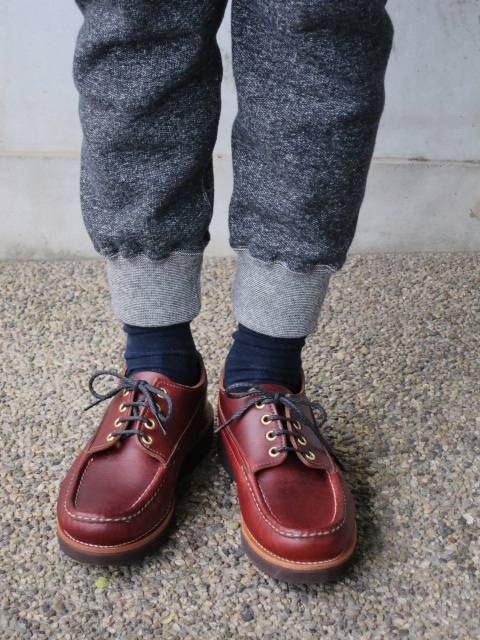 お待たせしました。。。年末・新入荷のRussell Moccasin Fishing Oxford (別注)!★!_d0152280_2332506.jpg