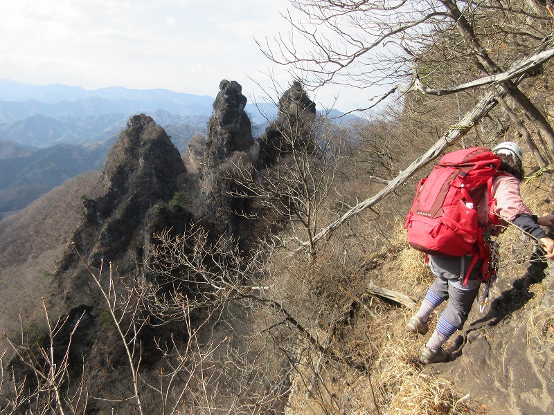 下仁田町　星穴探検隊が行く初冬の妙義山　　　　　Hoshianadake in Mount Myōgi, Gunma_f0308721_1594213.jpg