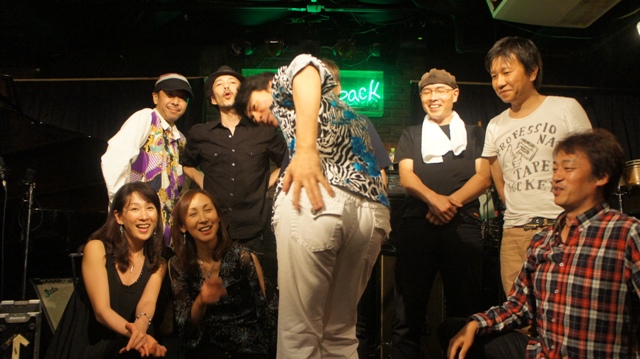 まともな写真が撮れないYAMATO BAND_d0353129_03220424.jpg