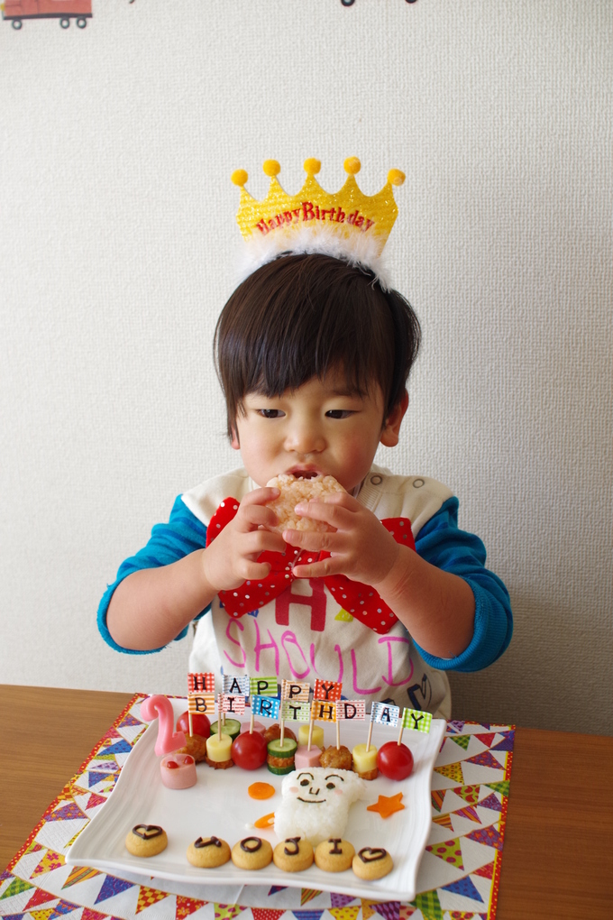 今日は2歳のお誕生日♥_a0299749_20442079.jpg