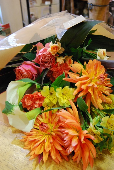 花束、ありがとうございます!_a0201358_17552588.jpg